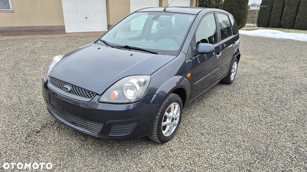 Ford Fiesta 1.3 Ambiente - 13