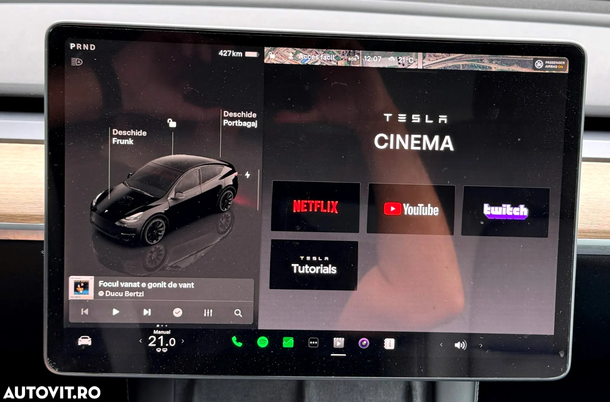 Tesla Model Y AWD Performance - 15