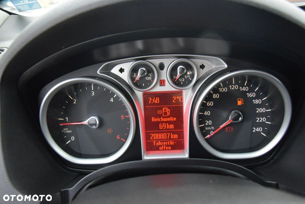 Ford Kuga 2.0 TDCi 4x4 Individual - 34