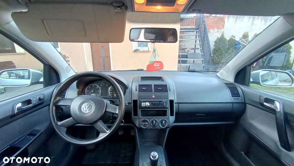 Volkswagen Polo - 6