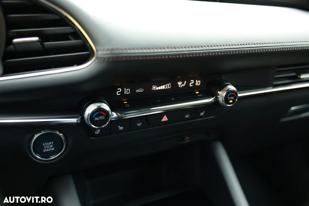 Mazda 3 - 15