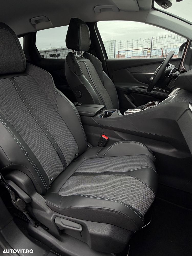 Peugeot 3008 225 e-EAT8 Allure Pack - 16