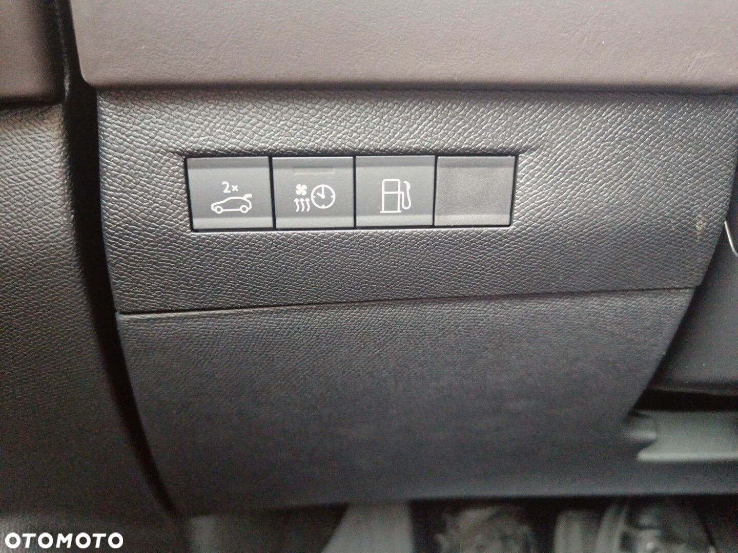 DS Automobiles DS 4 - 17