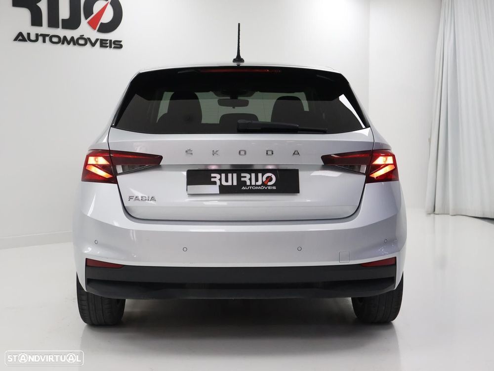 Skoda Fabia 1.0 MPI Ambition - 26