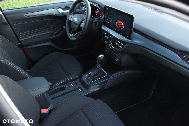 Ford Focus 1.0 EcoBoost Hybrid ACTIVE STYLE - 34