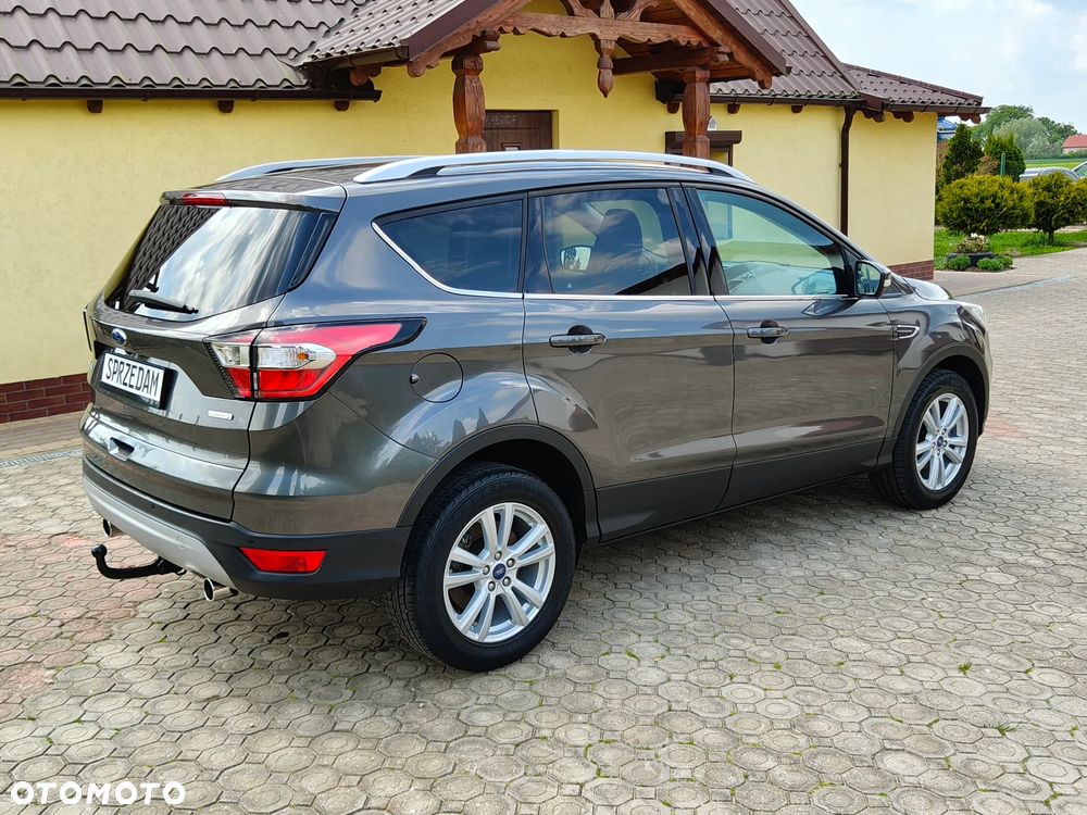 Ford Kuga - 9