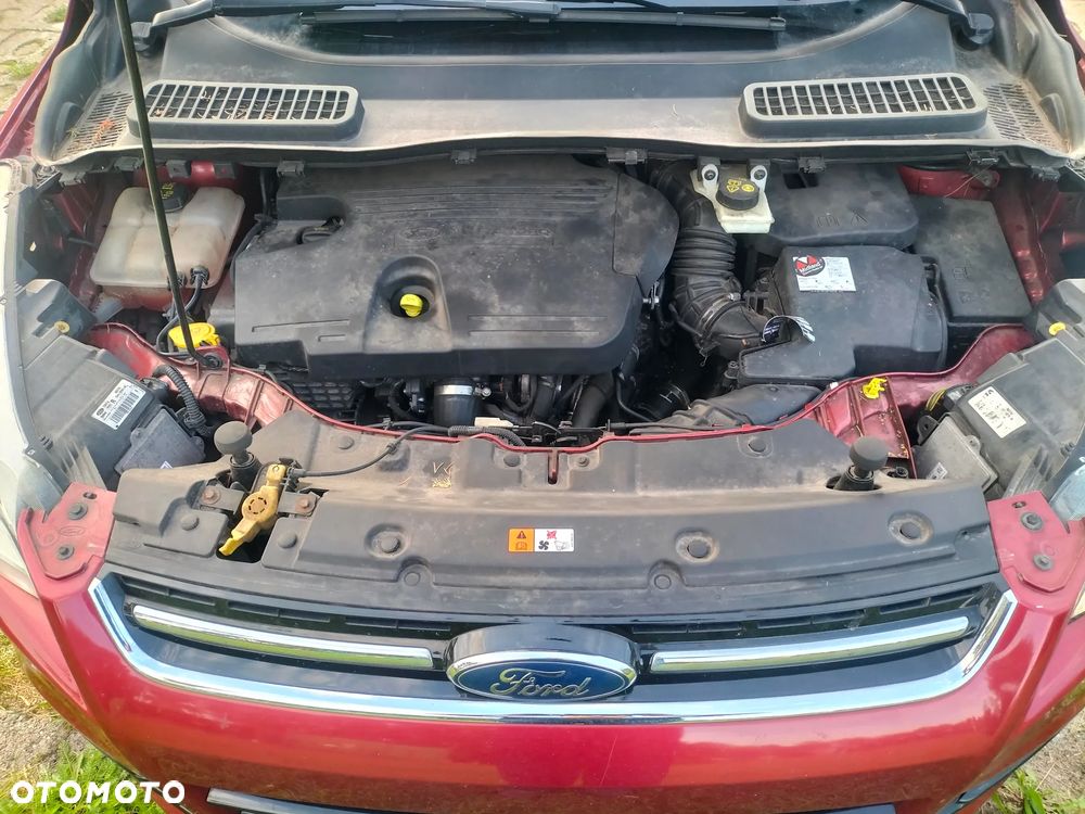 Ford Kuga - 8