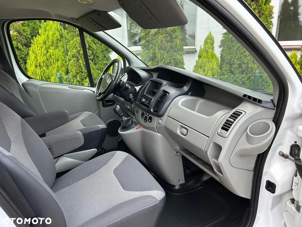 Renault Trafic 2.5 dCi FAP 150 L2H1 Komfort - 3