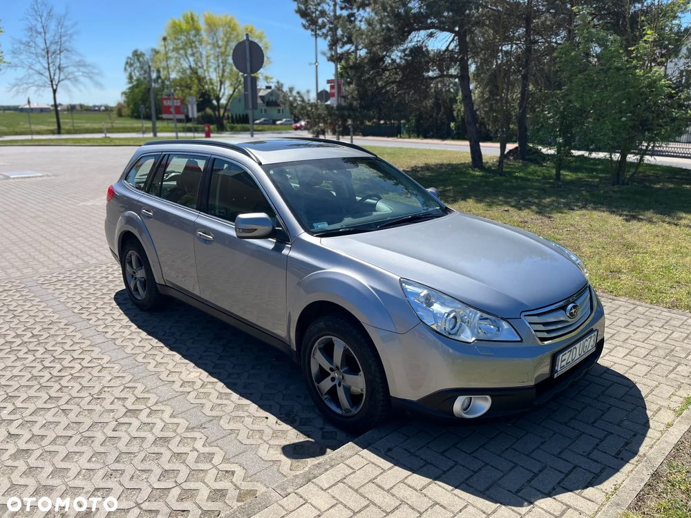 Subaru Outback 2.5i Comfort Navi AT - 12