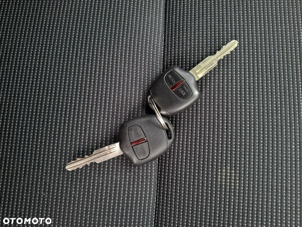 Mitsubishi Lancer - 27