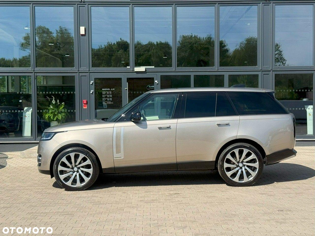 Land Rover Range Rover - 5