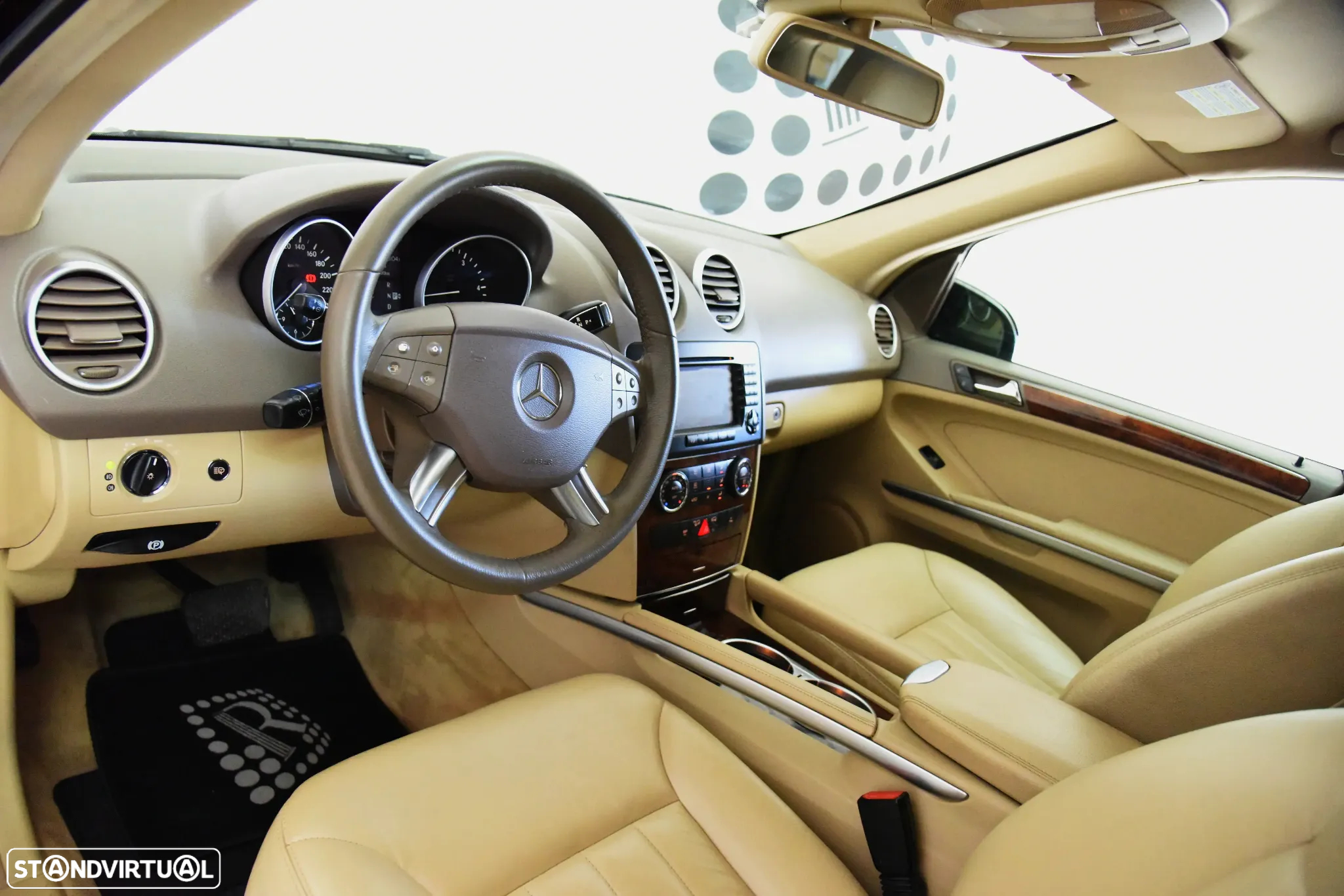 Mercedes-Benz ML 320 CDi - 12