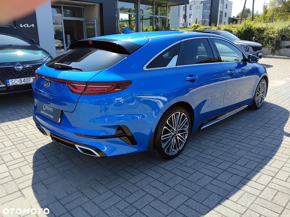 Kia ProCeed - 3