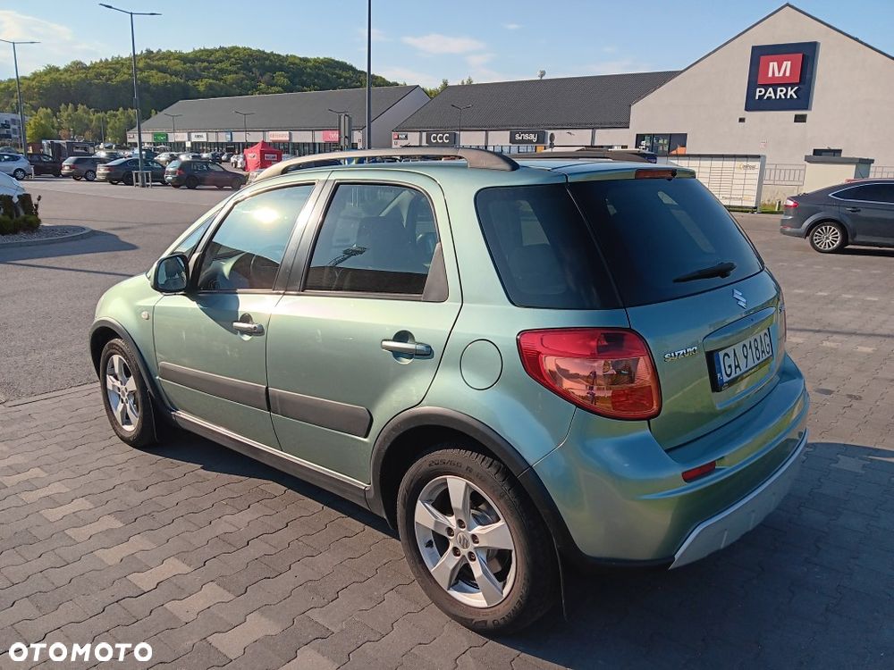 Suzuki SX4 1.6 Comfort - 11