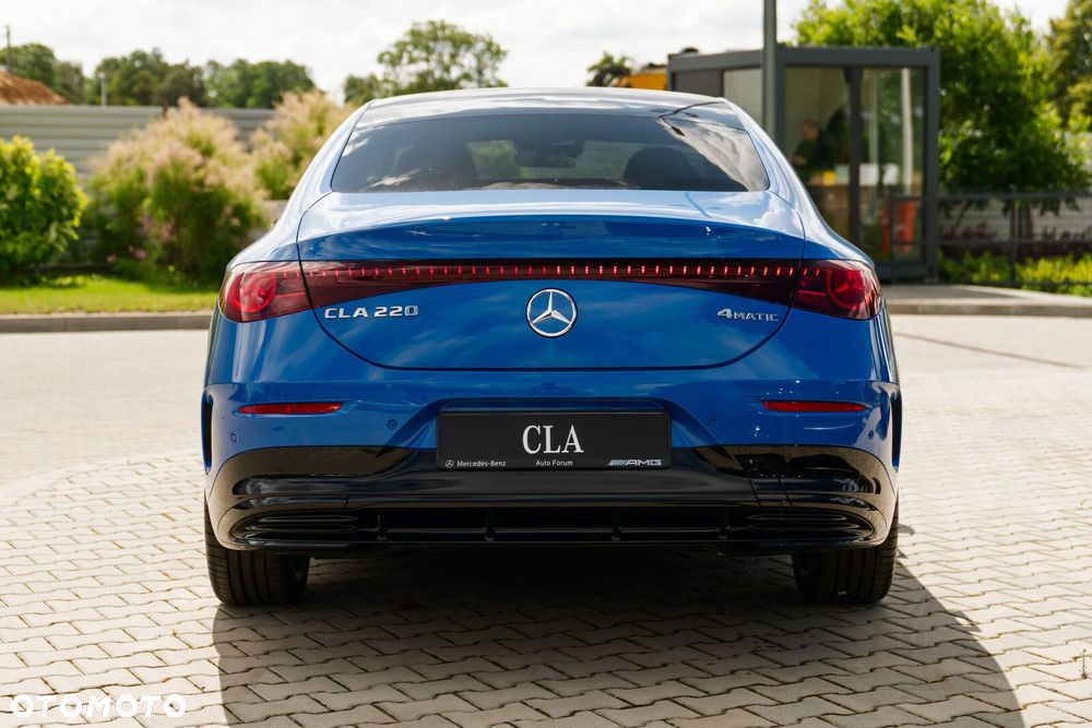 Mercedes-Benz CLA - 7