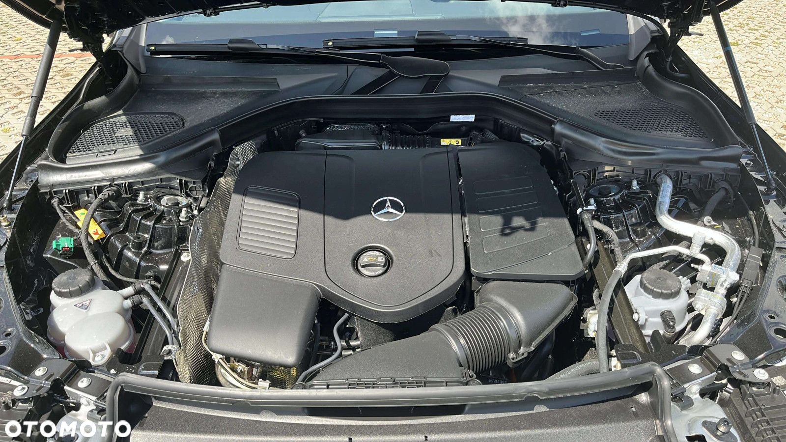 Mercedes-Benz GLC - 15