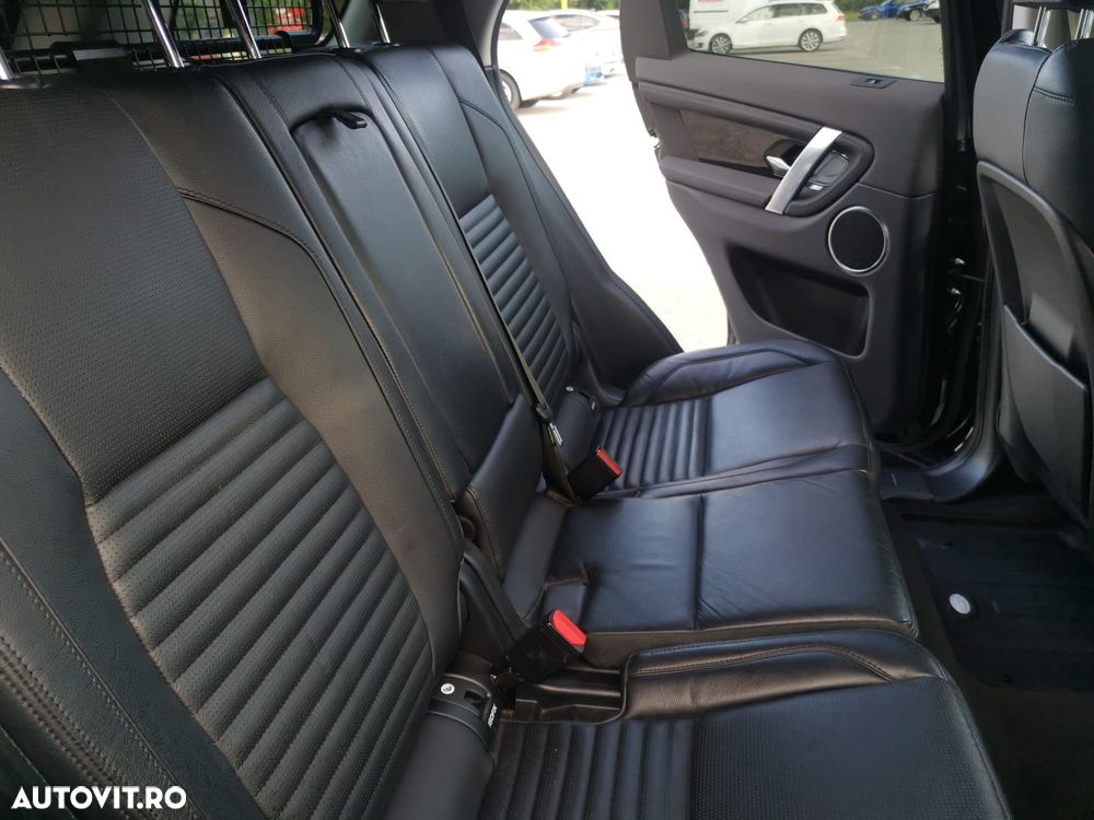 Land Rover Discovery Sport - 13