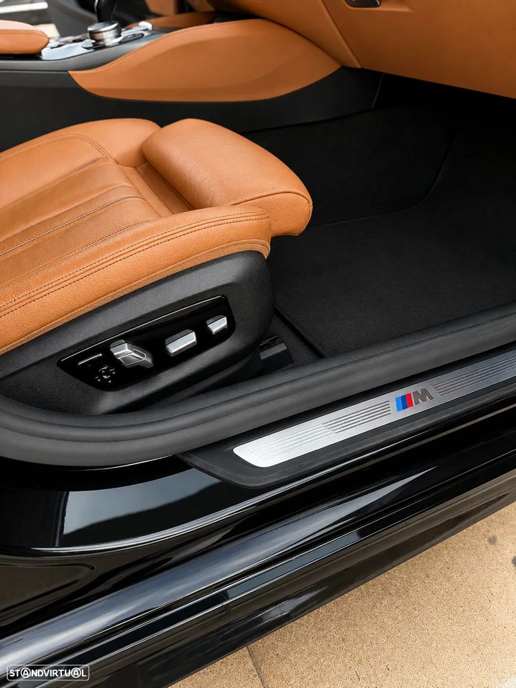 BMW 530 e Pack M - 20