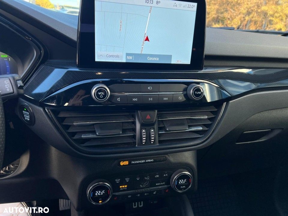 Ford Kuga 2.5 Duratec PHEV ST Line X - 17