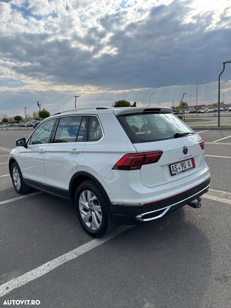 Volkswagen Tiguan - 10