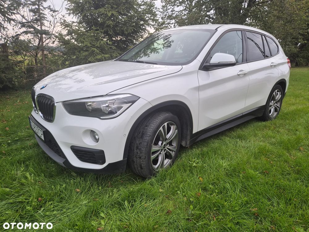 BMW X1 sDrive18d xLine - 2