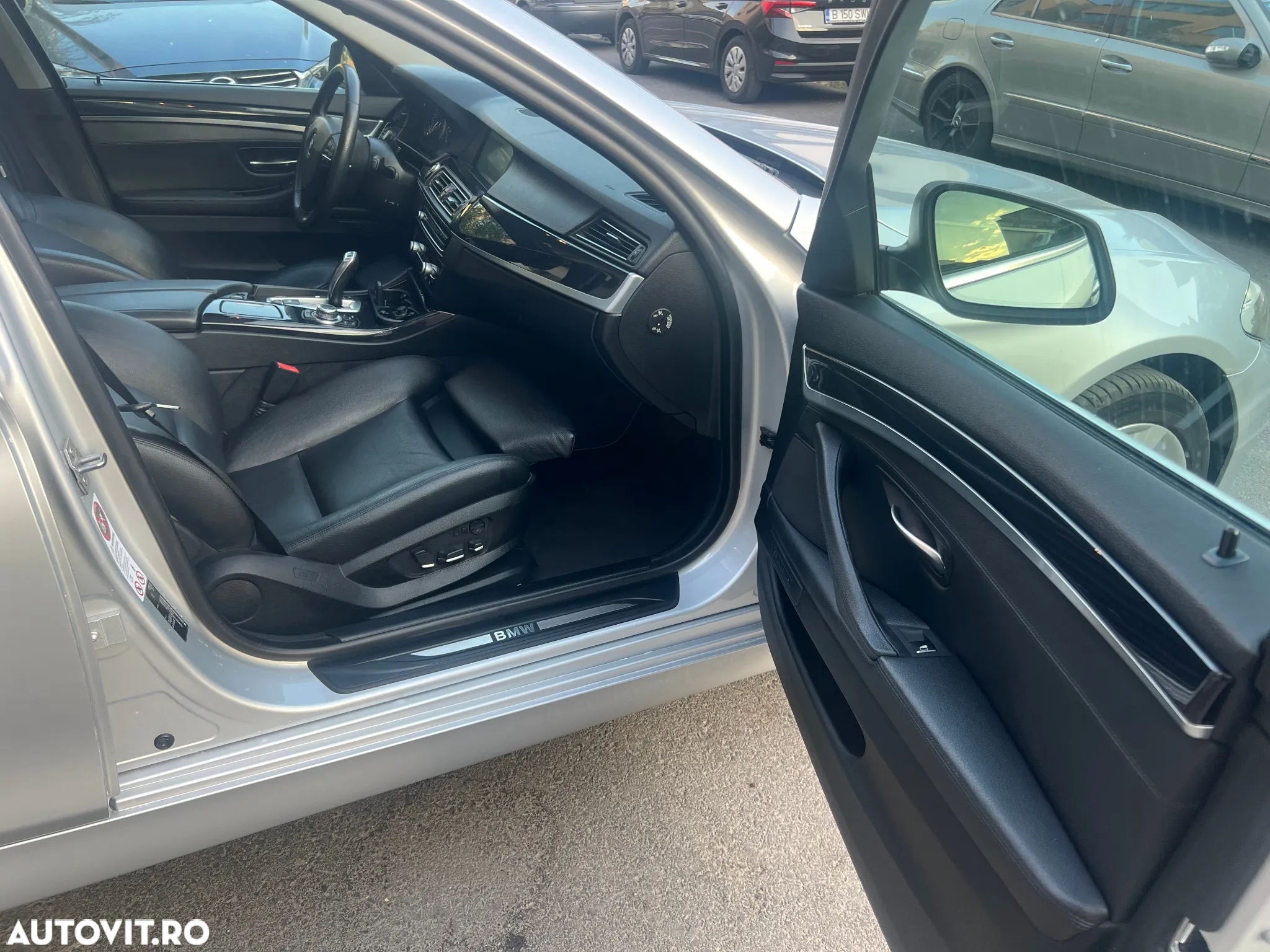 BMW Seria 5 520d - 26