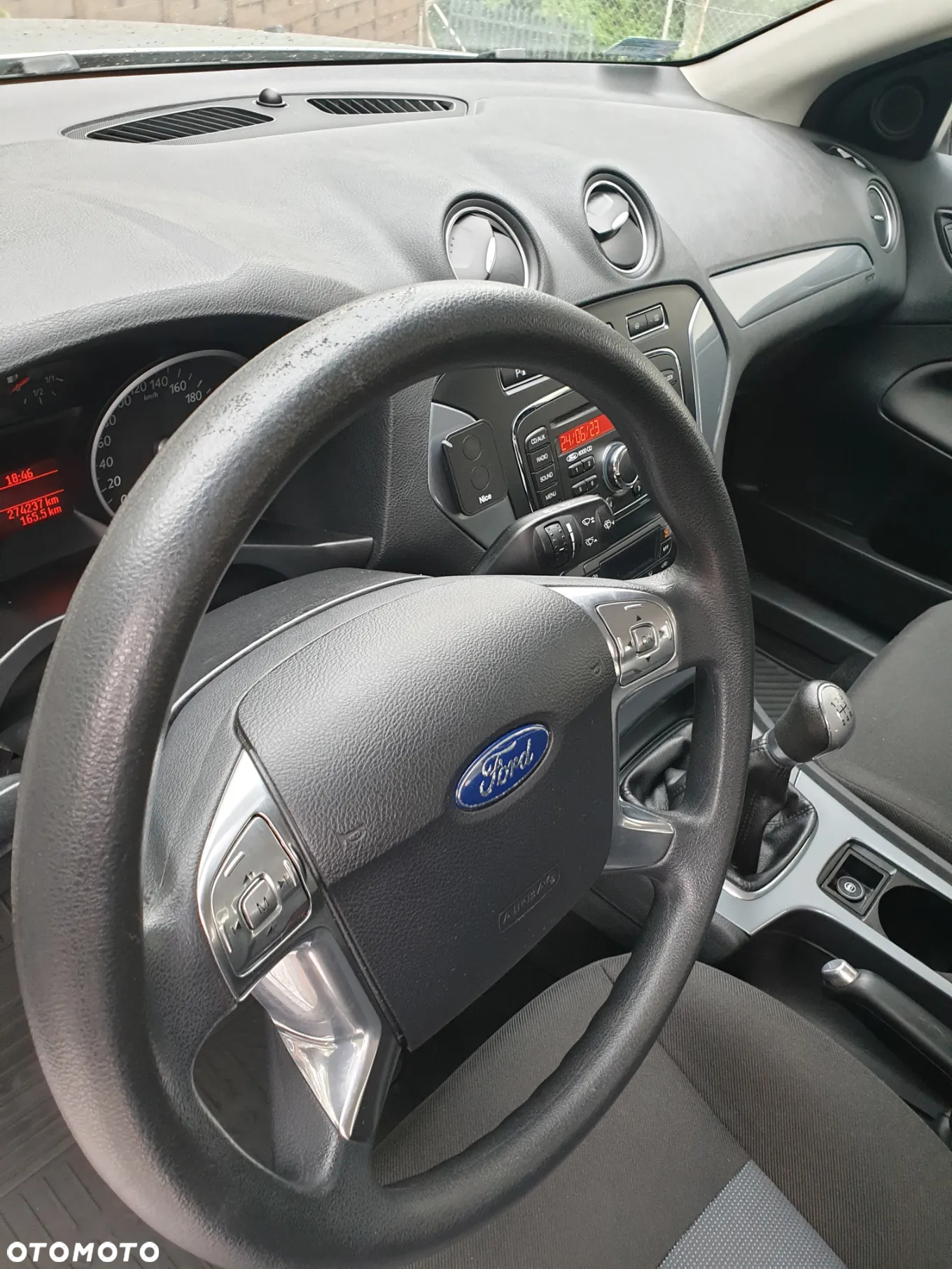 Ford Mondeo 2.0 Silver X - 8