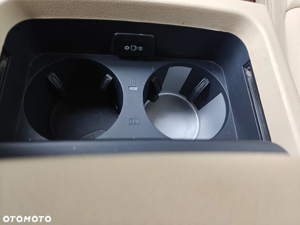 Audi Q5 2.0 TDI Quattro S tronic design - 18