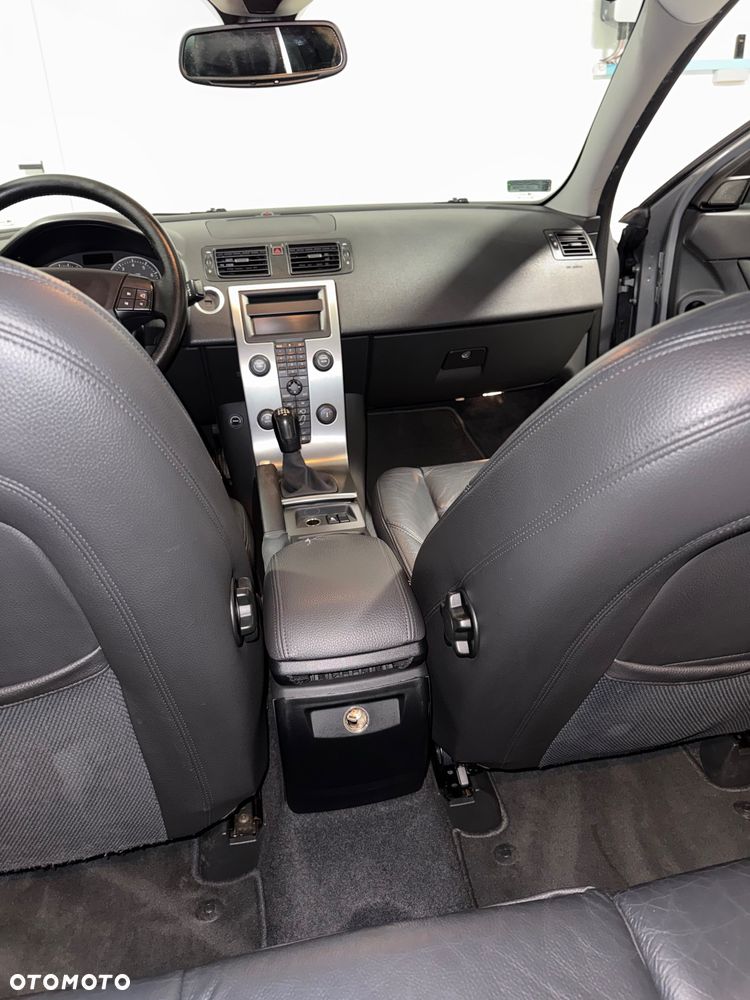 Volvo S40 T5 Summum - 26