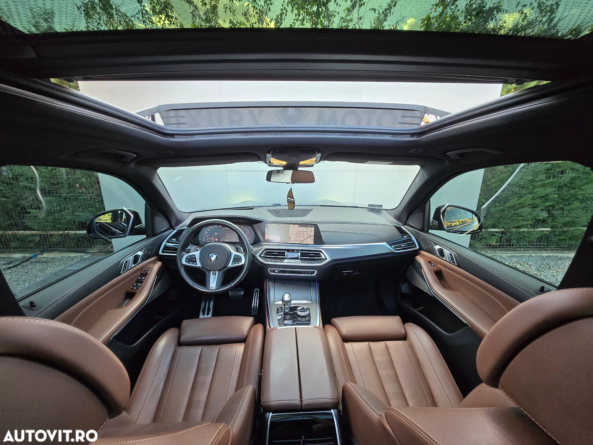 BMW X5 M M50d - 25