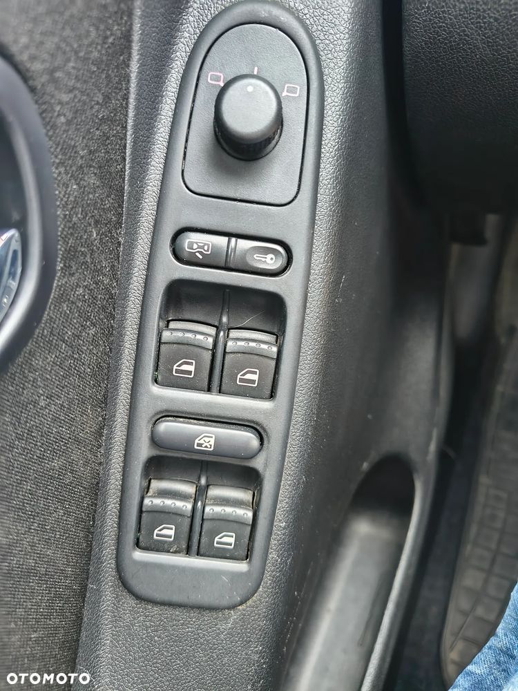 Seat Leon 1.8 20V Sport - 10