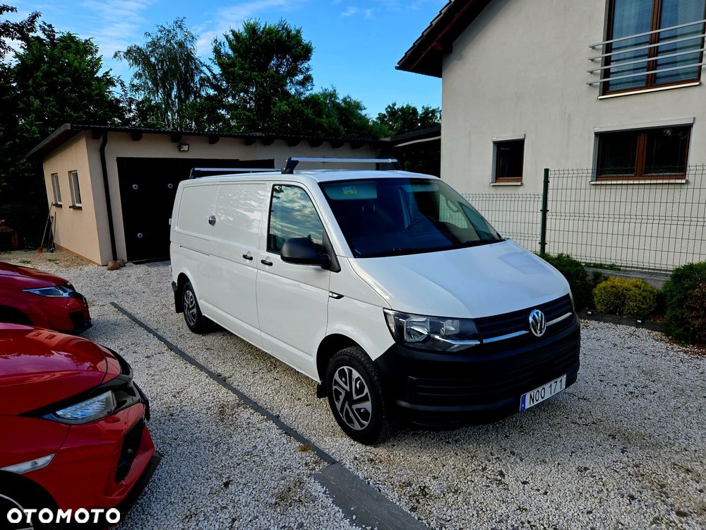 Volkswagen Transporter - 4
