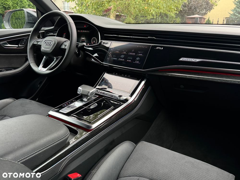 Audi Q8 50 TDI mHEV Quattro Black Edition Tiptronic - 17