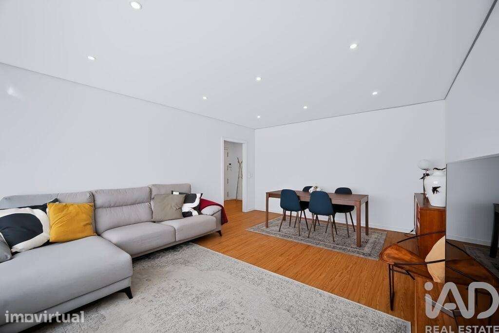 Apartamento T3 em São Domingos De Benfica de 124,00 m2 - Grande imagem: 2/24