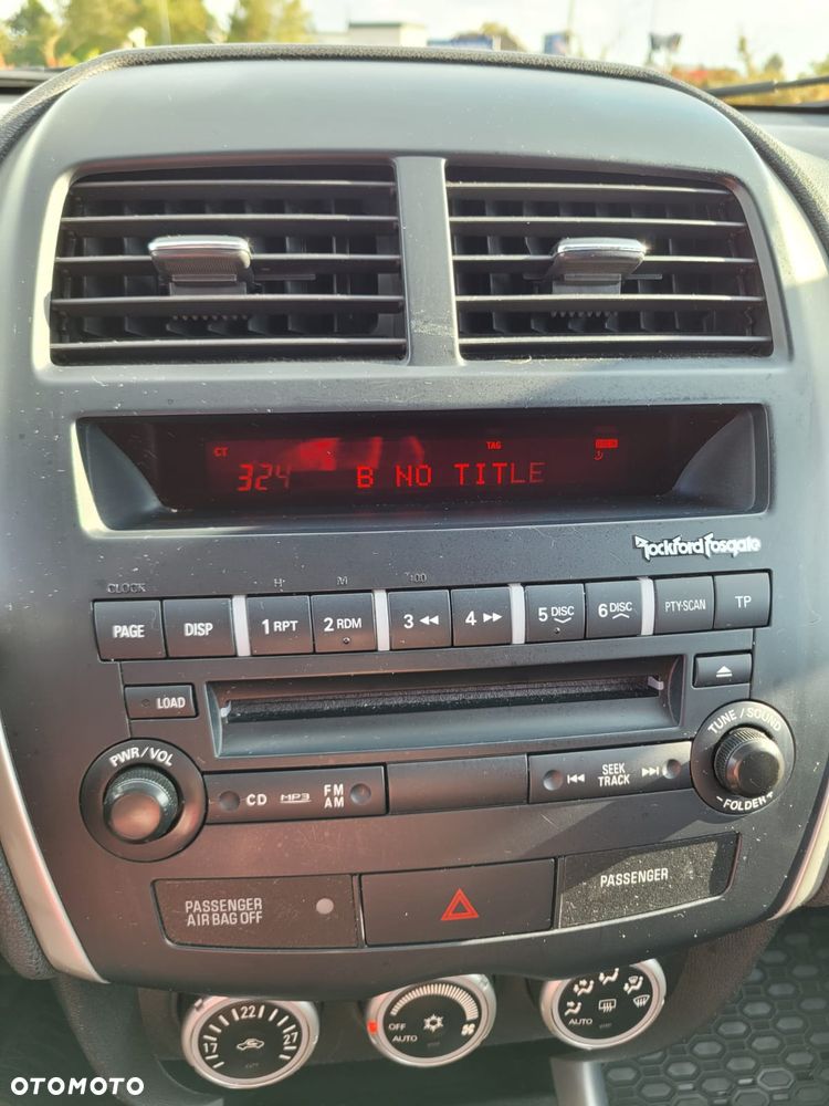 Mitsubishi ASX - 11