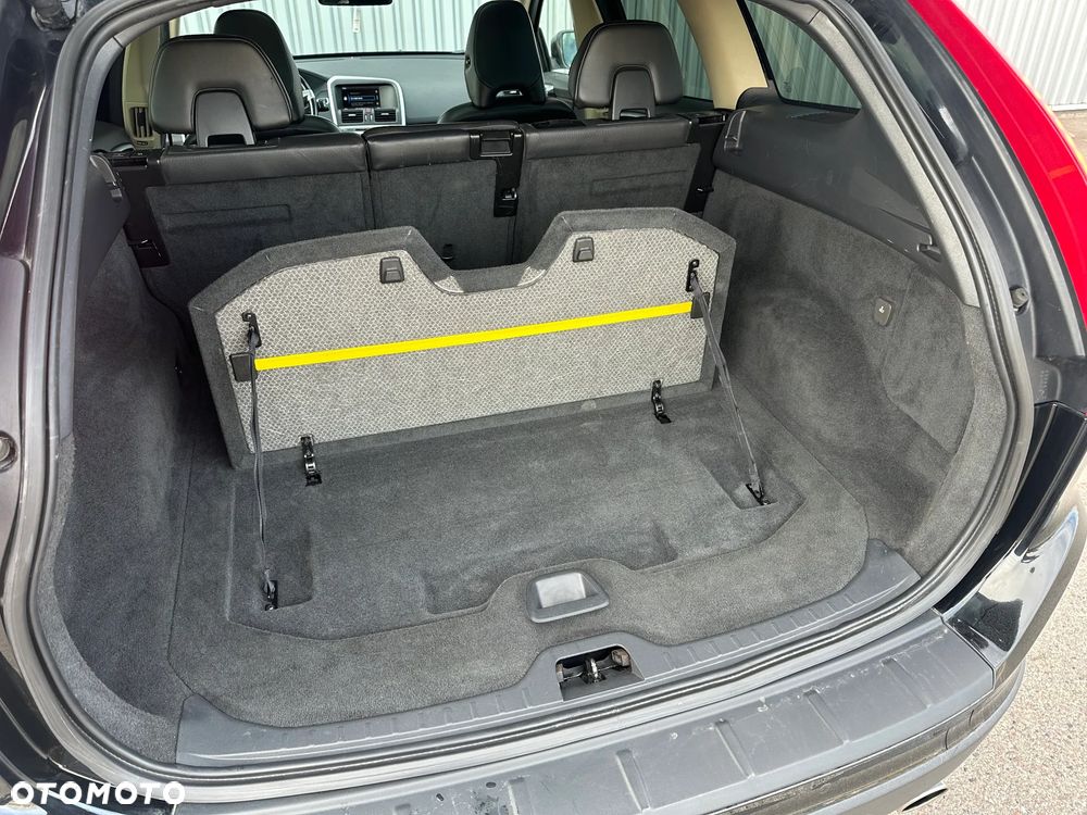 Volvo XC 60 - 35