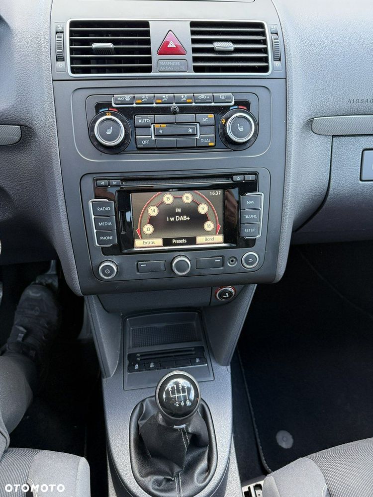 Volkswagen Touran 1.2 TSI BlueMotion Technology Comfortline - 10