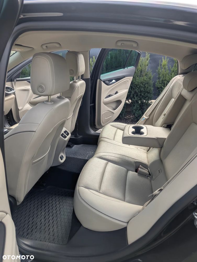 Opel Insignia 2.0 CDTI Executive - 19