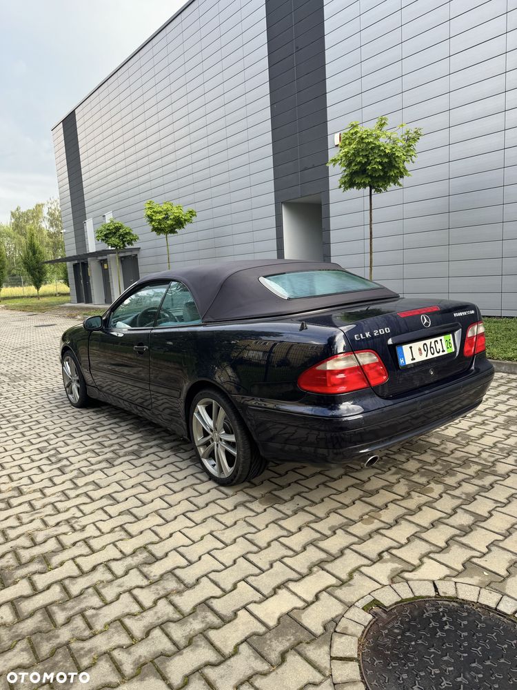Mercedes-Benz CLK - 6
