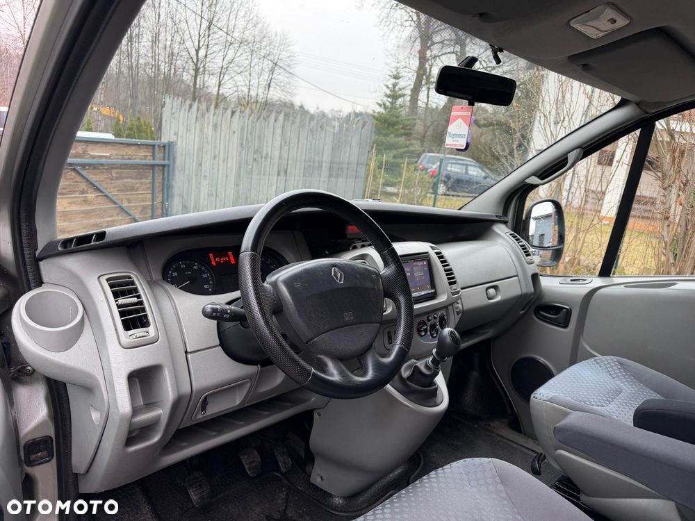 Renault Trafic L1H1 Passenger Lux - 7