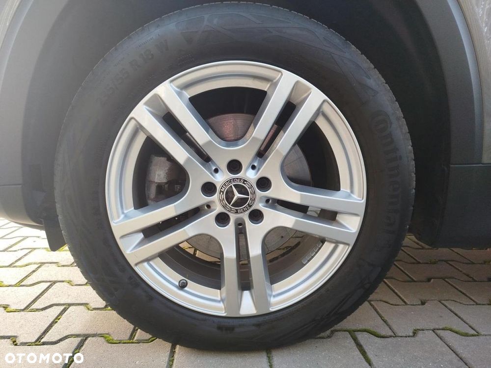 Mercedes-Benz GLB - 23