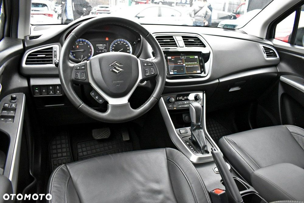 Suzuki SX4 S-Cross 1.4 T Premium 4WD - 13