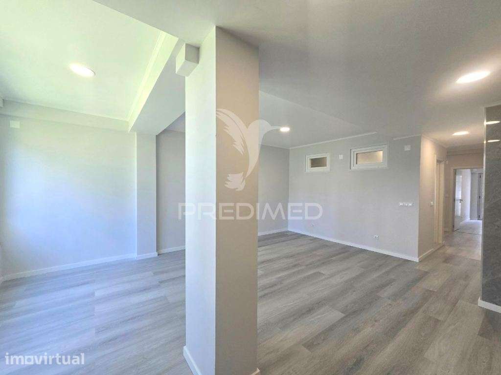 Apartamento T2 Remodelado, no centro de Oeiras - Grande imagem: 4/26