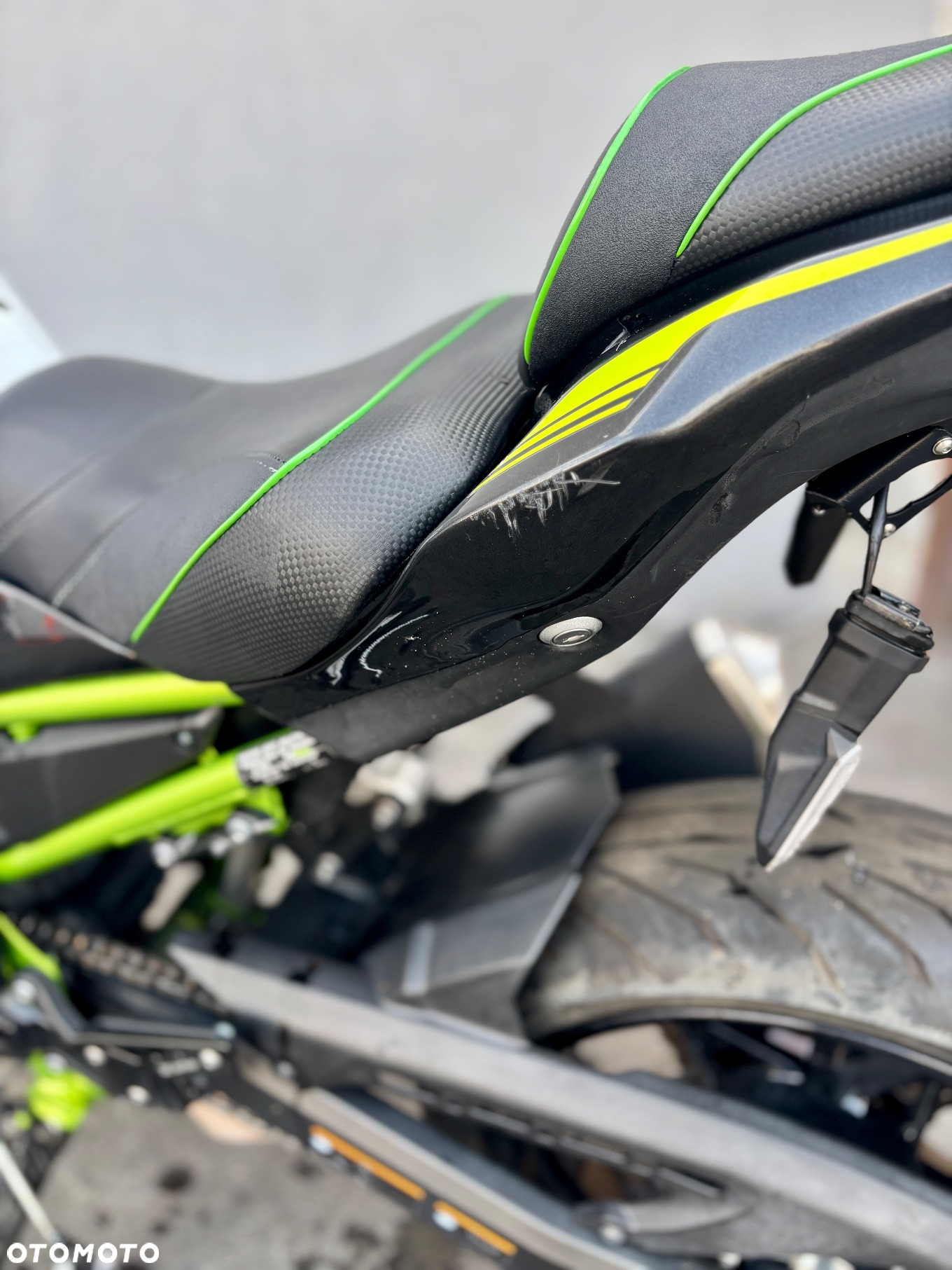 Kawasaki Z 900 - 12