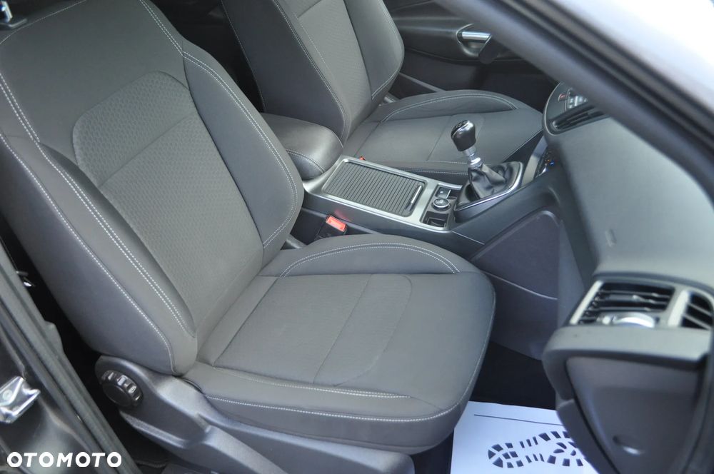 Ford Kuga 1.5 EcoBoost 2x4 Cool & Connect - 26