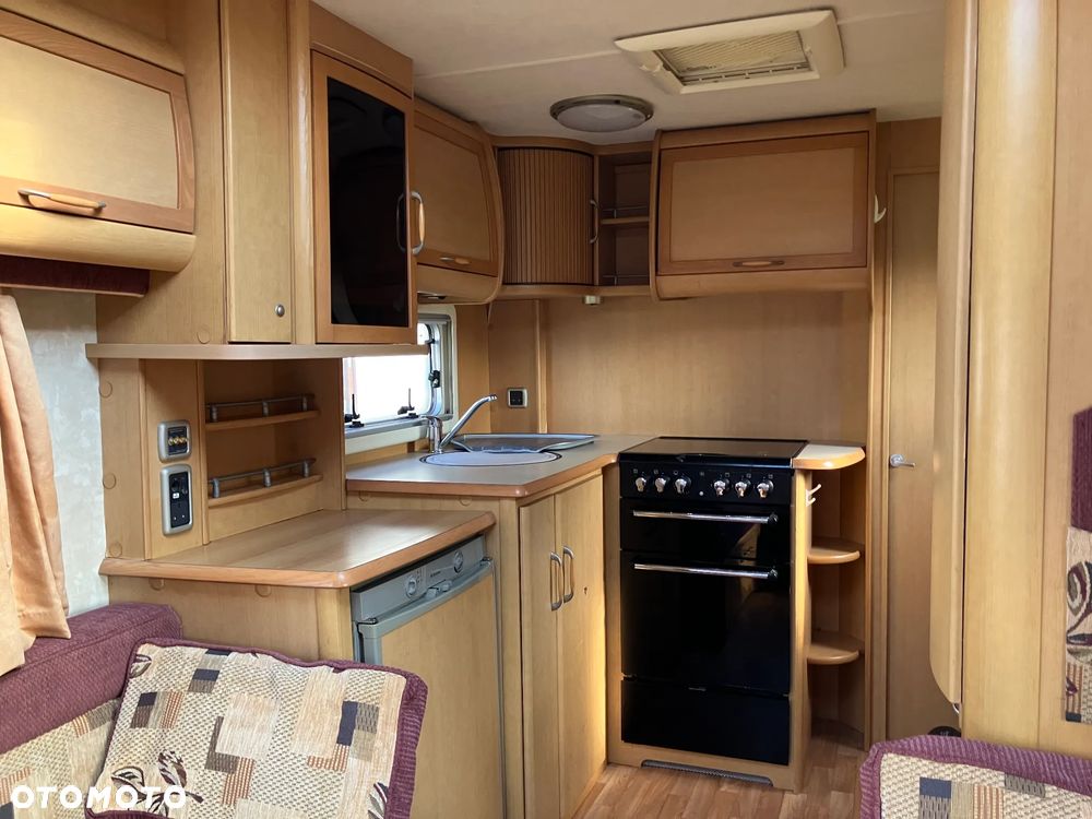 SWIFT Abbey GTS 216 - 6