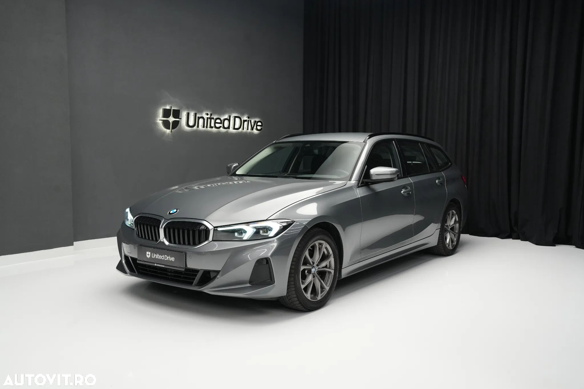 BMW Seria 3 318d Touring Aut. Advantage - 1