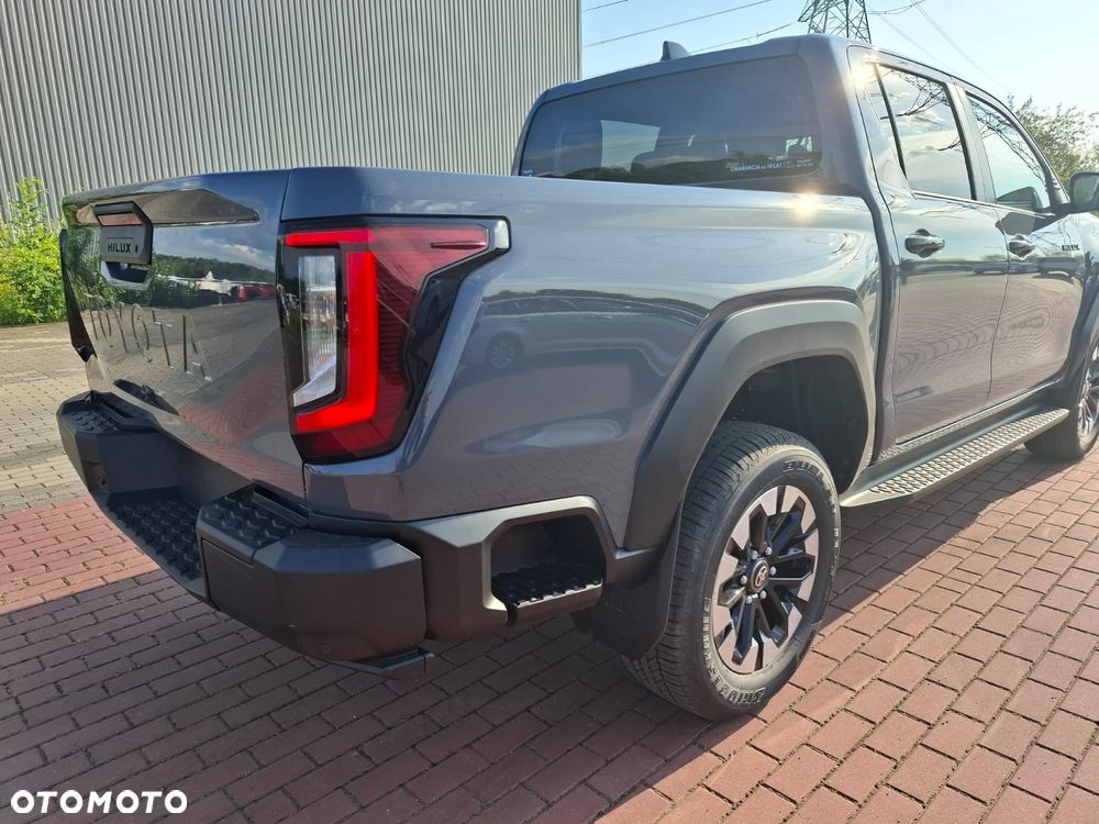 Toyota Hilux 2.8 D-4D mHEV Double Cab Executive 4x4 - 17