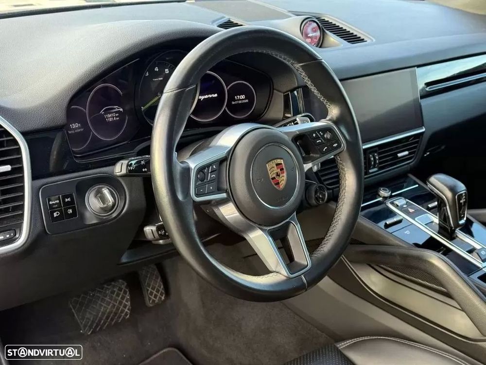 Porsche Cayenne Coupé E-Hybrid - 23