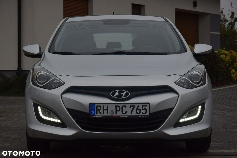 Hyundai i30 1.4 Classic + - 3